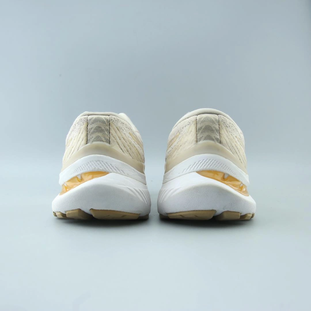 ASICS GEL-KAYANO 29 performance running shoe photos