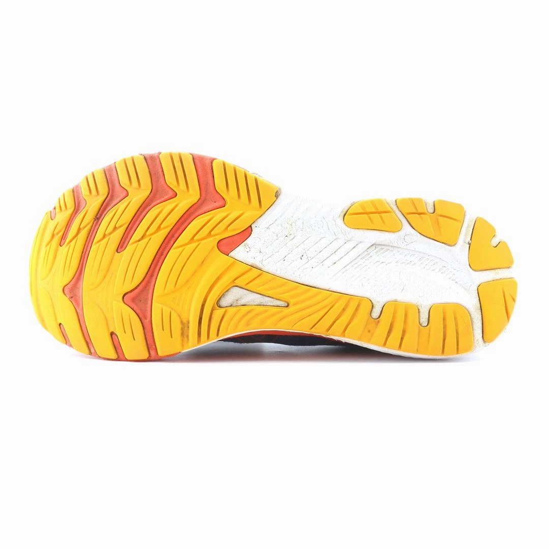 ASICS GEL-KAYANO 29 performance running shoe photos