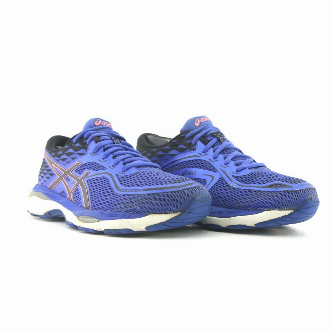ASICS GEL NIMBUS 19 sporty Asics footwear images