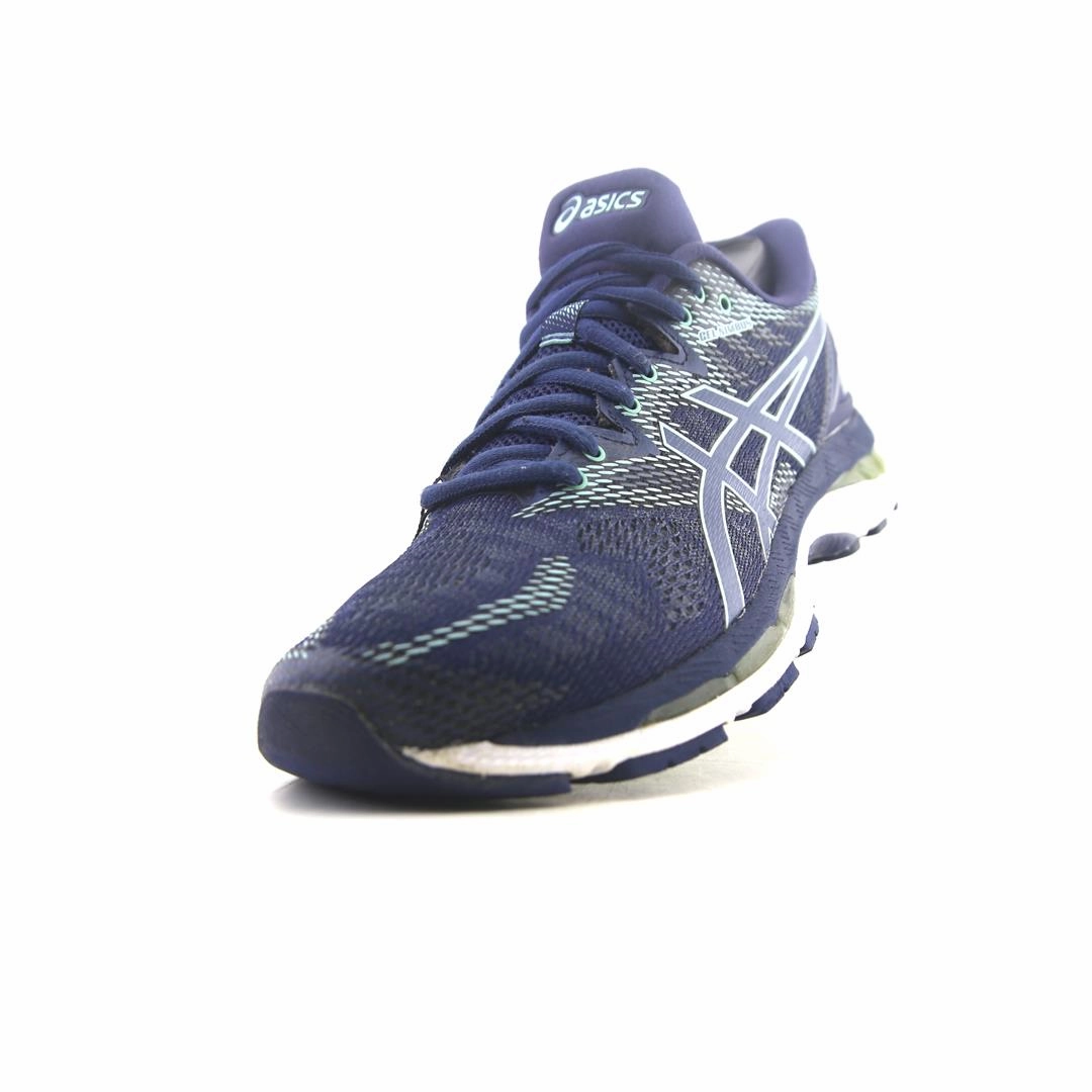 ASICS GEL NIMBUS 20 performance running shoe photos