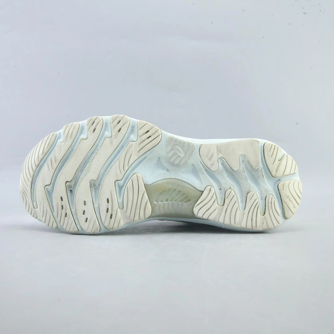 ASICS GEL-NIMBUS 23 lightweight athletic shoe visuals