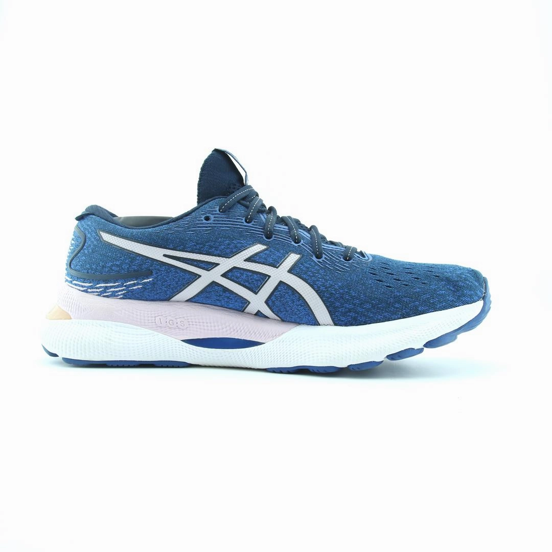 ASICS  GEL NIMBUS 24 performance running shoe photos