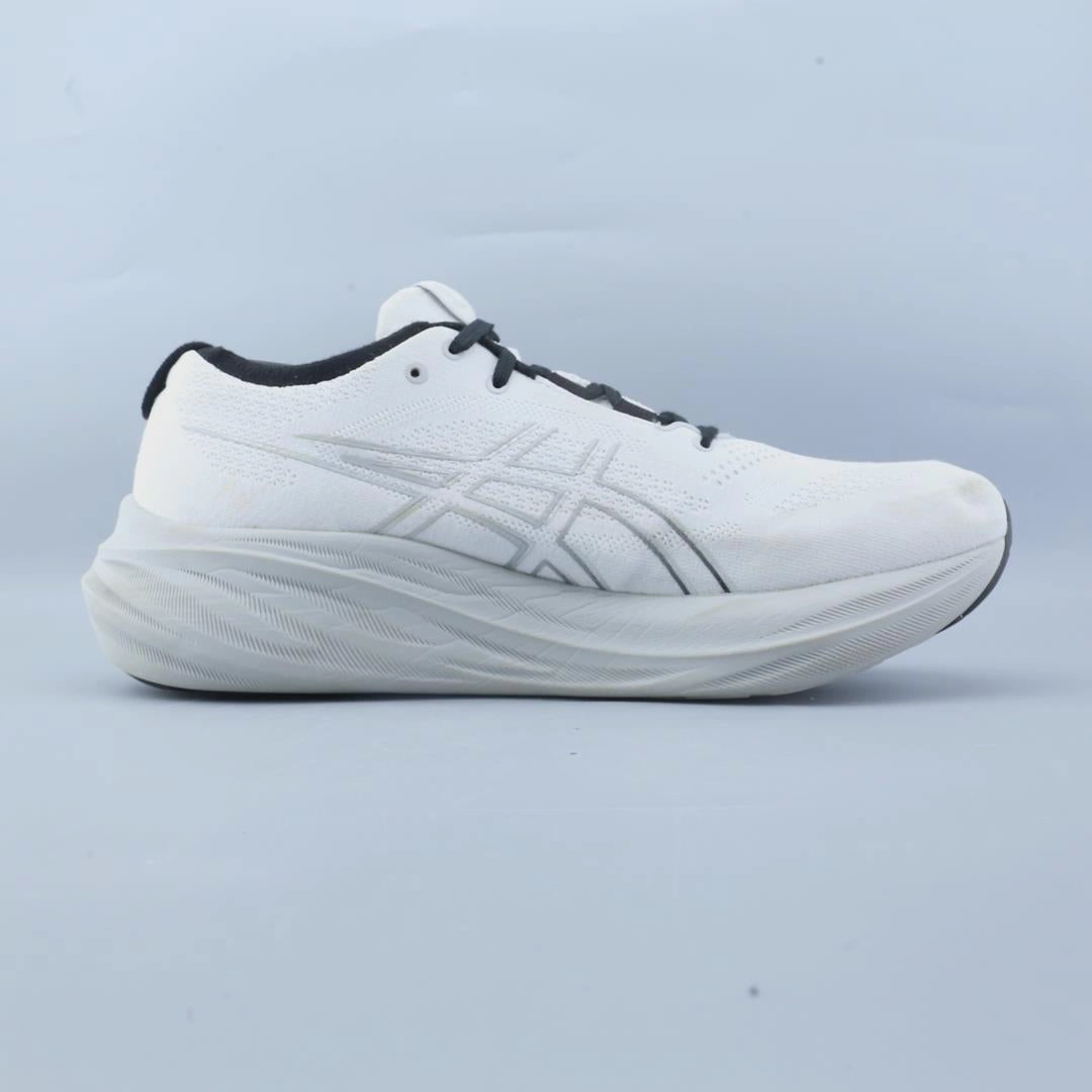 ASICS GEL NIMBUS 26 trainer shoe design snapshots