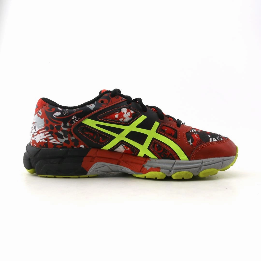 ASICS GEL NOOSA TRI 11 sporty Asics footwear images