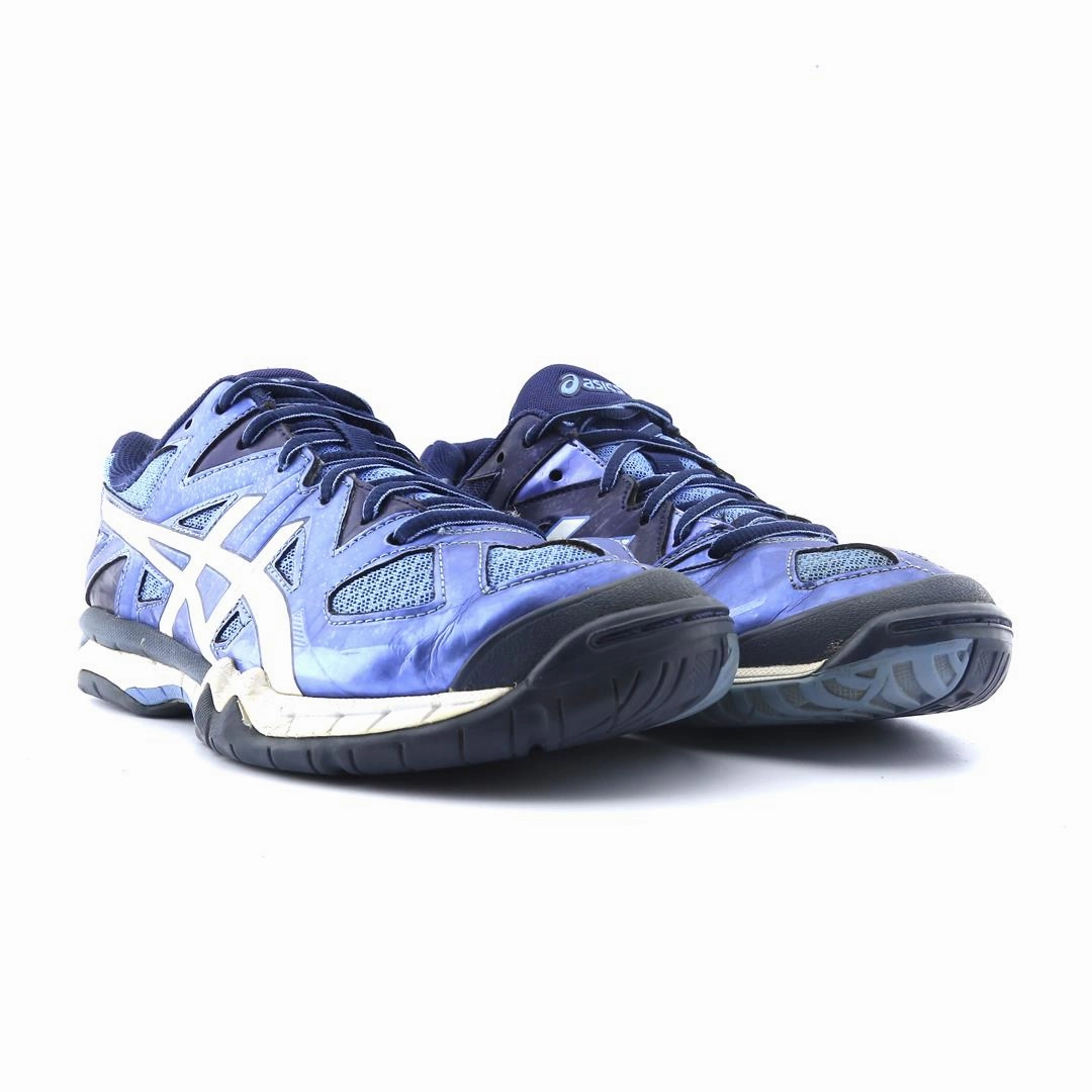 ASICS GEL-TACTIC lightweight athletic shoe visuals