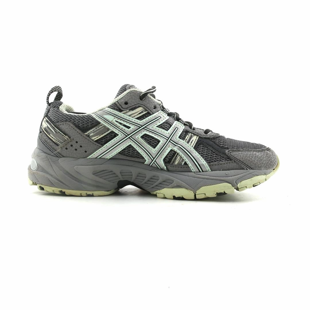 ASICS GEL-VENTURE 5 sporty Asics footwear images
