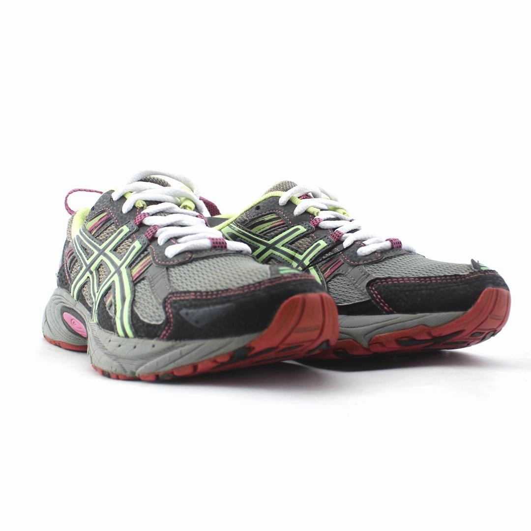 ASICS GEL-VENTURE 5 sporty Asics footwear images