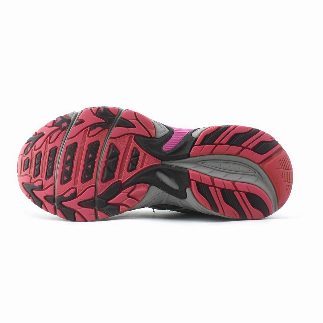ASICS GEL-VENTURE 5 sporty Asics footwear images
