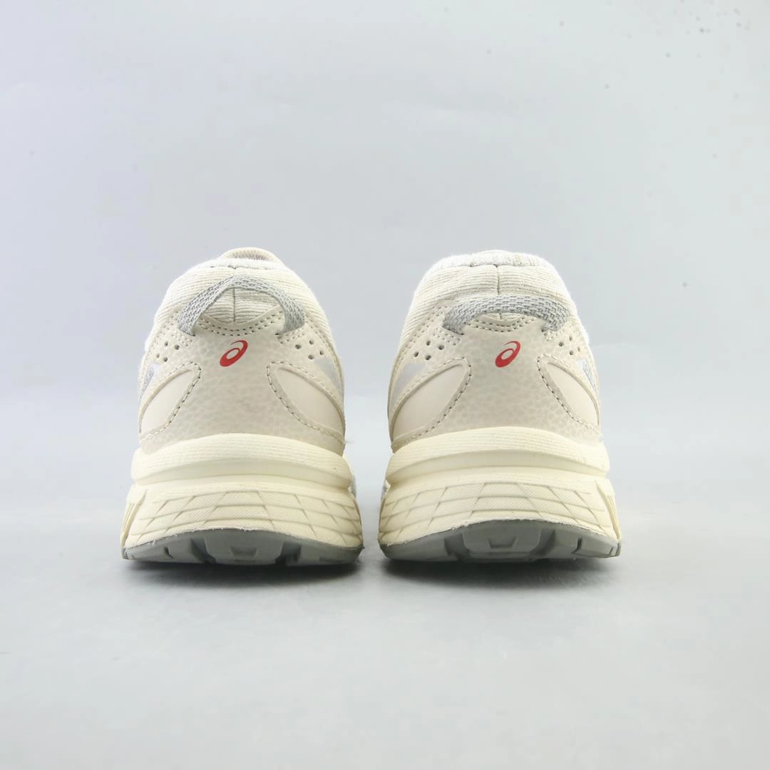 ASICS GEL-VENTURE 6 lightweight athletic shoe visuals