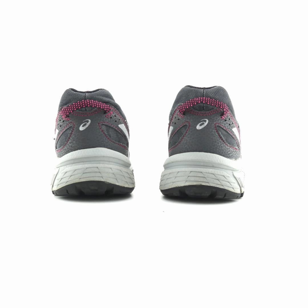 ASICS GEL VENTURE 6 lightweight athletic shoe visuals