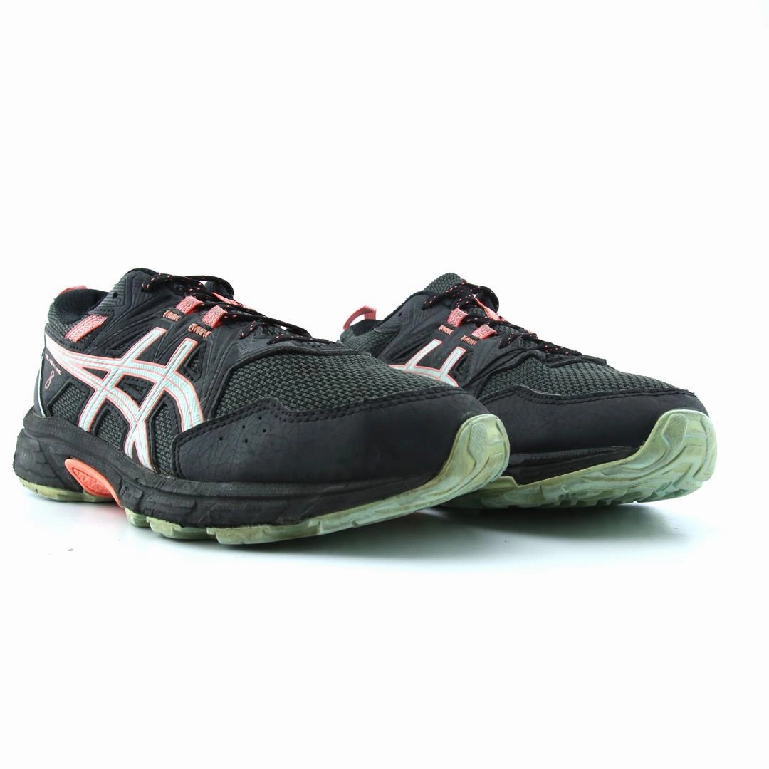 ASICS GEL VENTURE 8 lightweight athletic shoe visuals