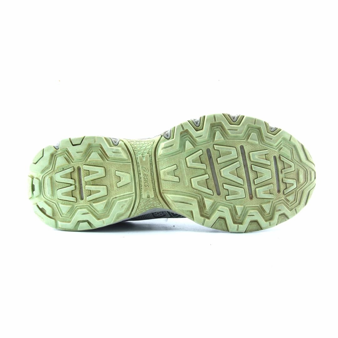 ASICS GEL-VENTURE 8 lightweight athletic shoe visuals
