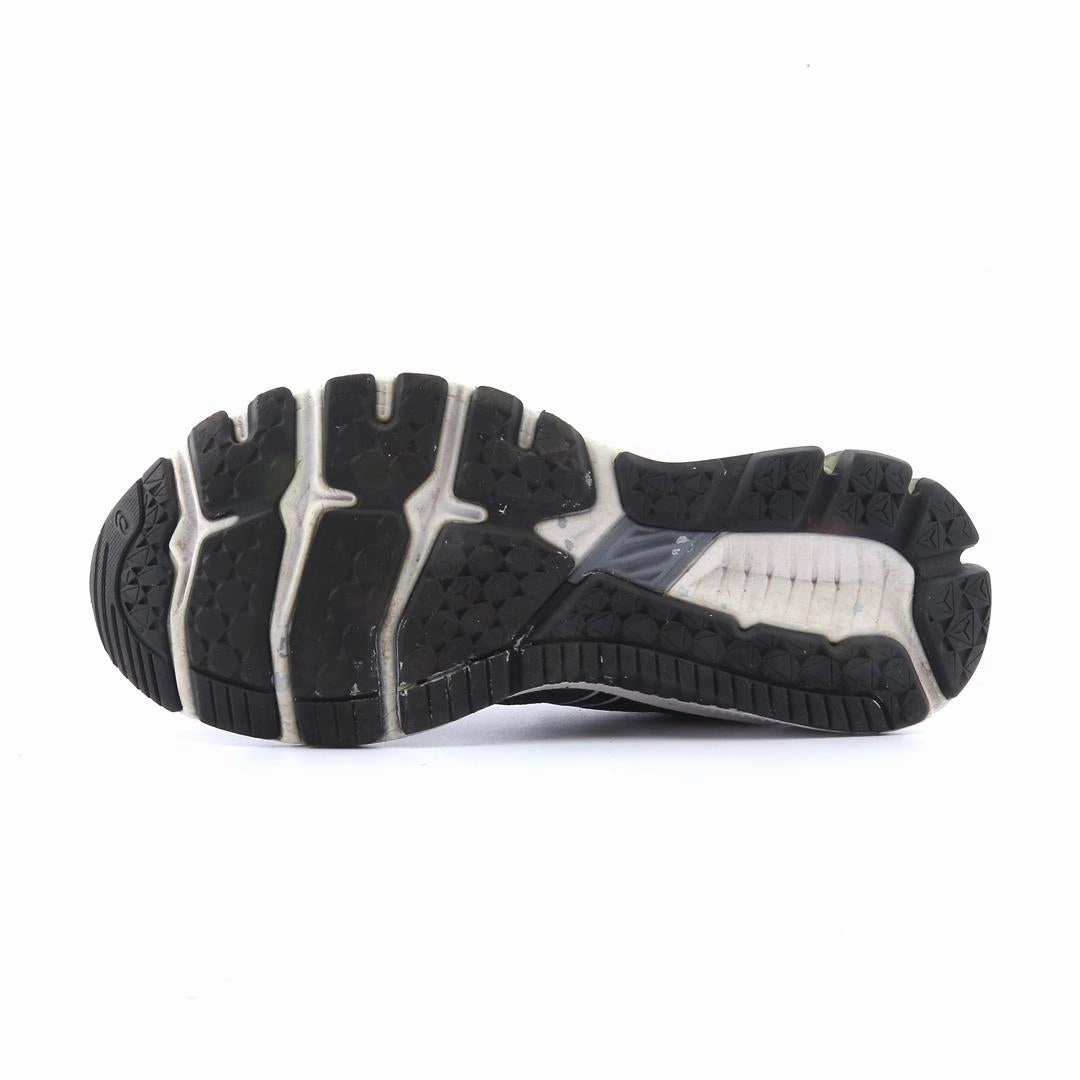 ASICS GT-1000 10 performance running shoe photos