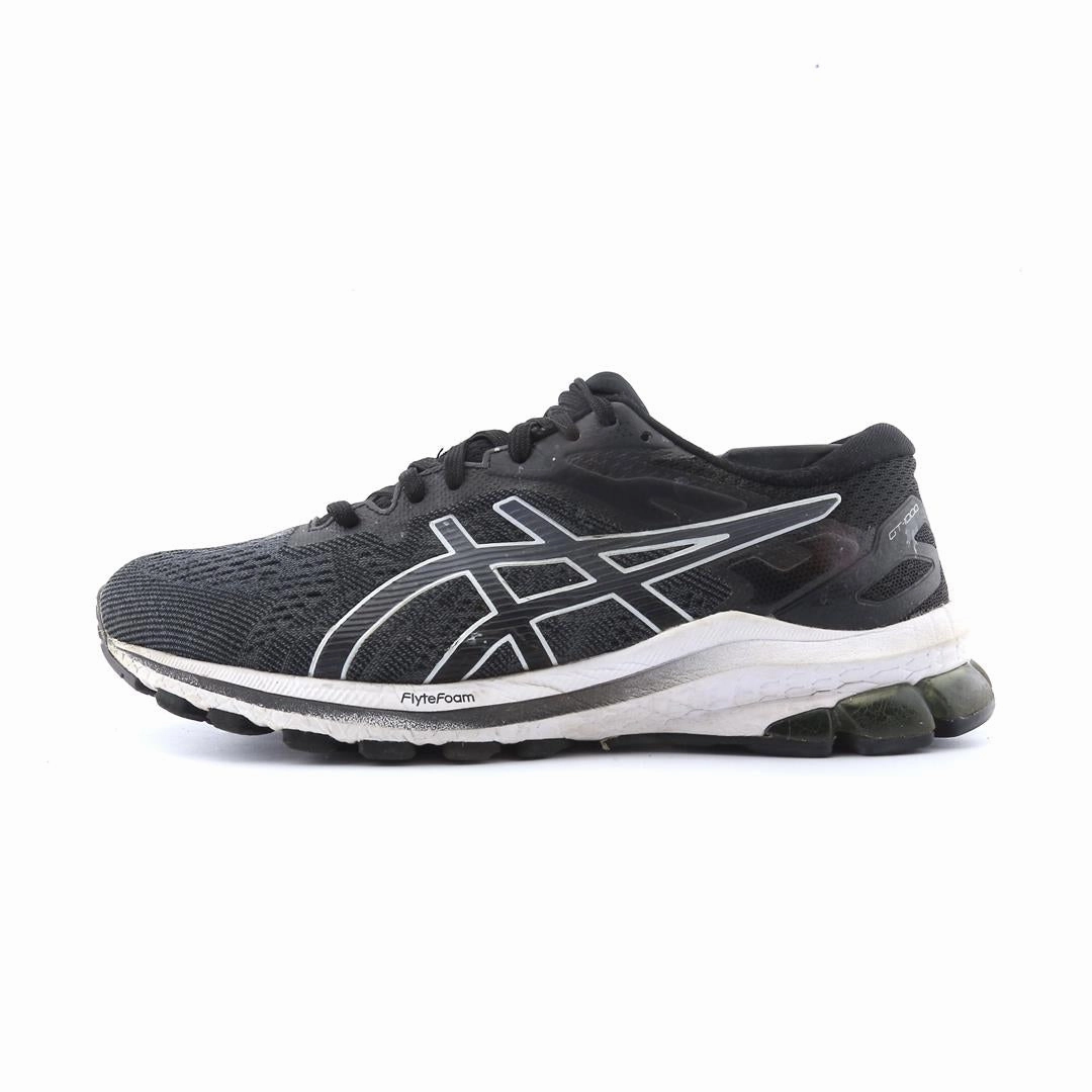 ASICS GT-1000 10 Asics lightweight sneakers