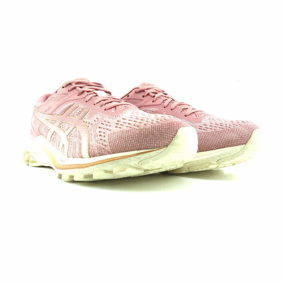 ASICS GT-1000 9 lightweight athletic shoe visuals