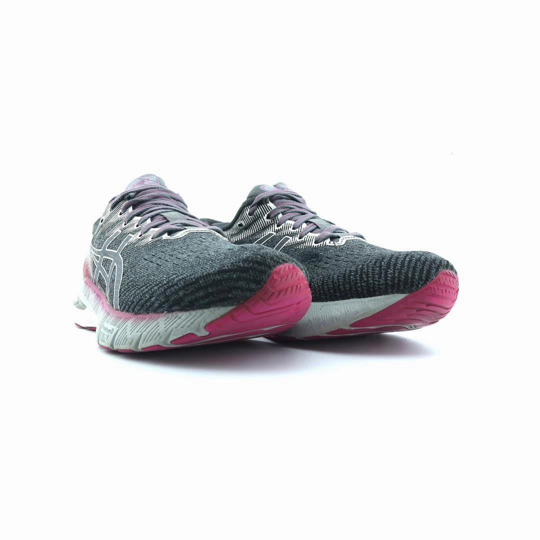 ASICS GT 2000 10 lightweight athletic shoe visuals