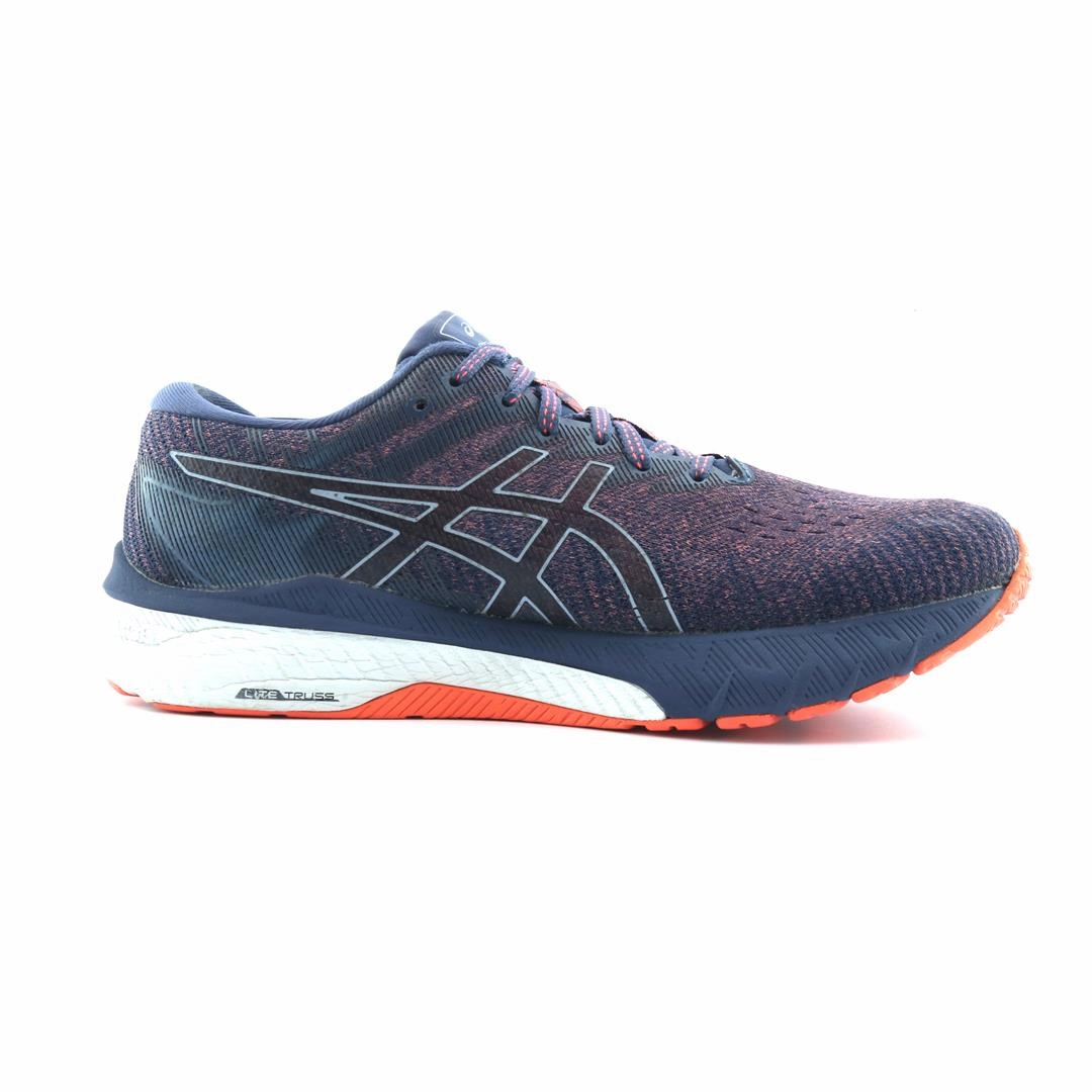 ASICS GT 2000 10 lightweight athletic shoe visuals
