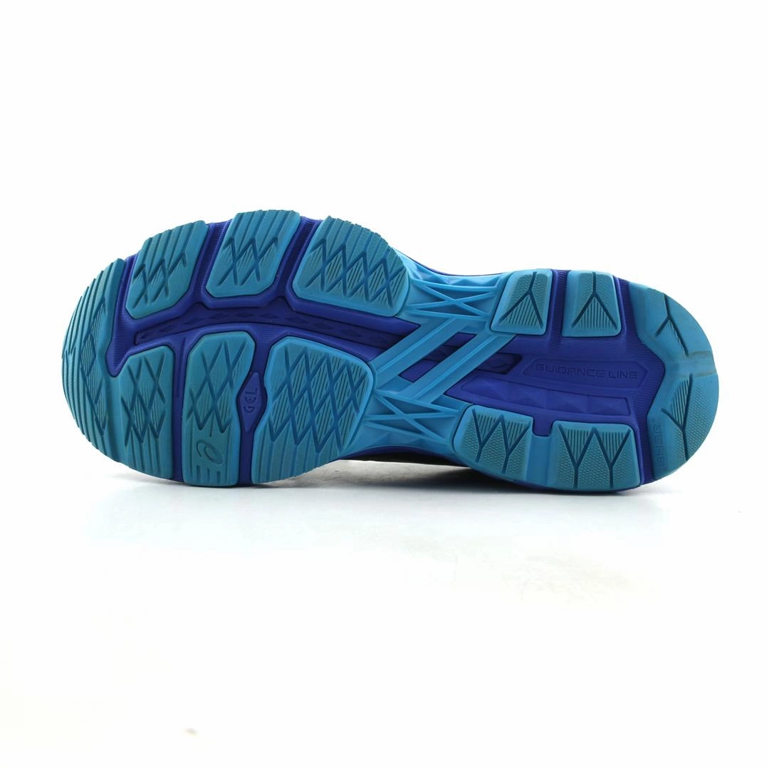 ASICS GT-2000 5 sporty Asics footwear images