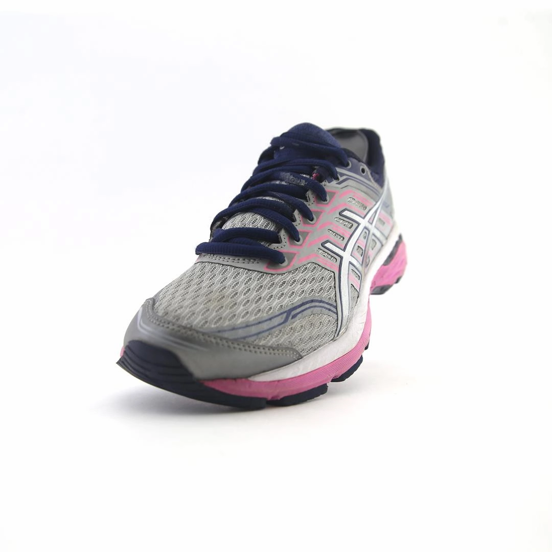 ASICS GT-2000 5 sporty Asics footwear images