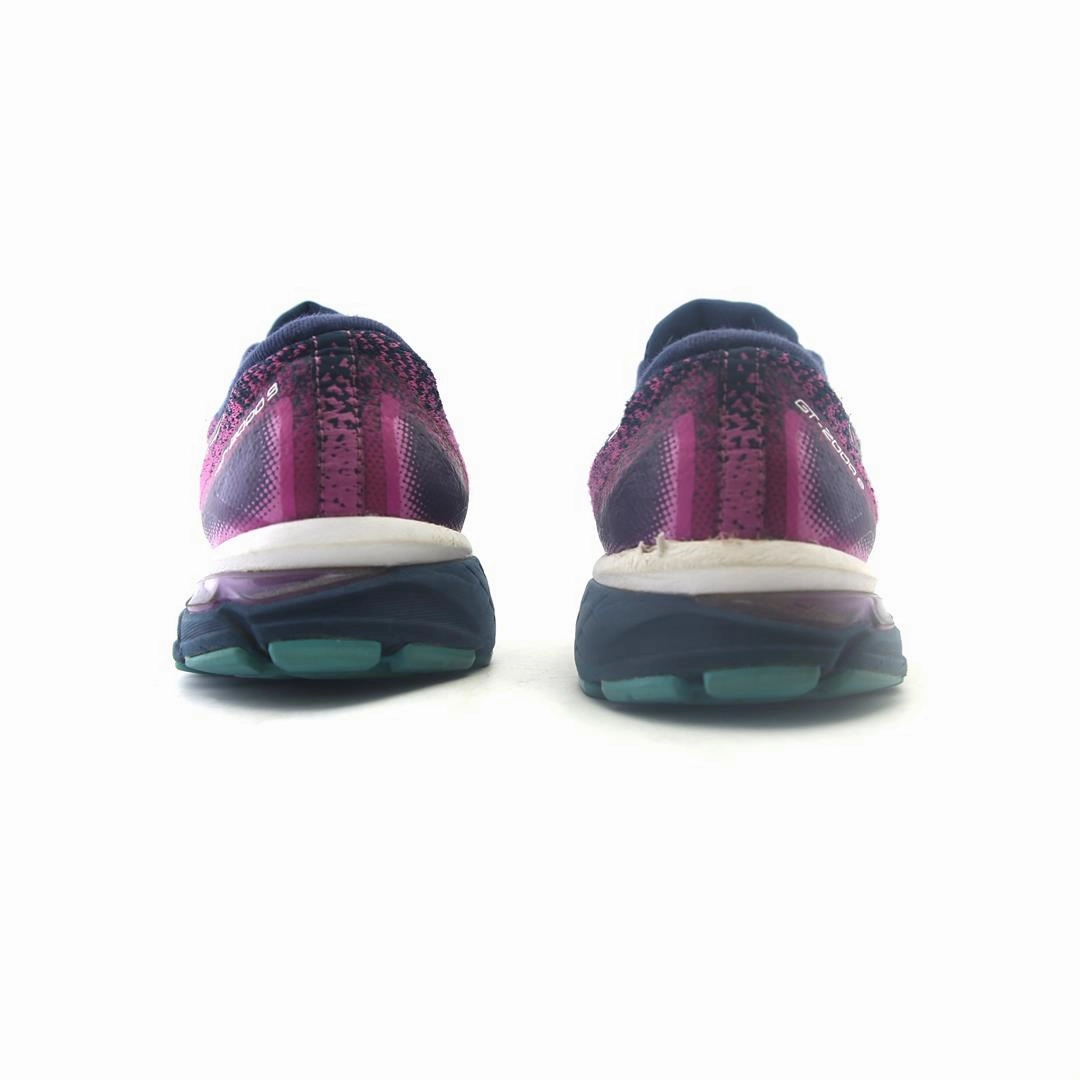 ASICS GT-2000 9 sporty Asics footwear images