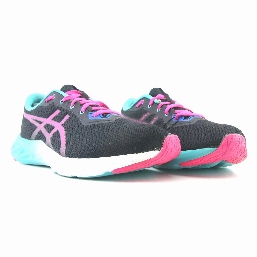 ASICS VERSABLAST 2 trainer shoe design snapshots