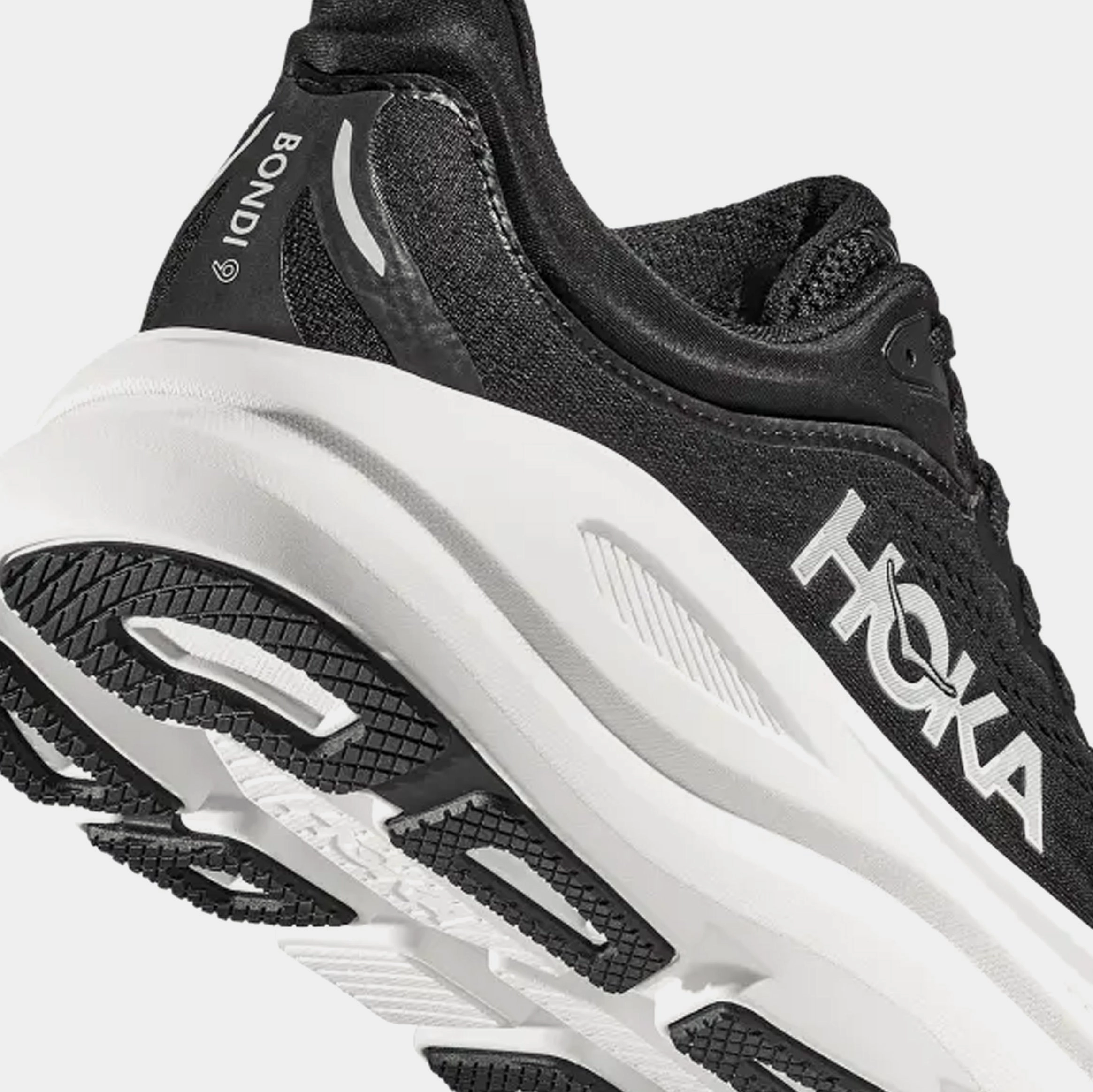 Bondi 9 Womens Running Shoes (Black/White/Black) Free Shipping Trail grip footwear