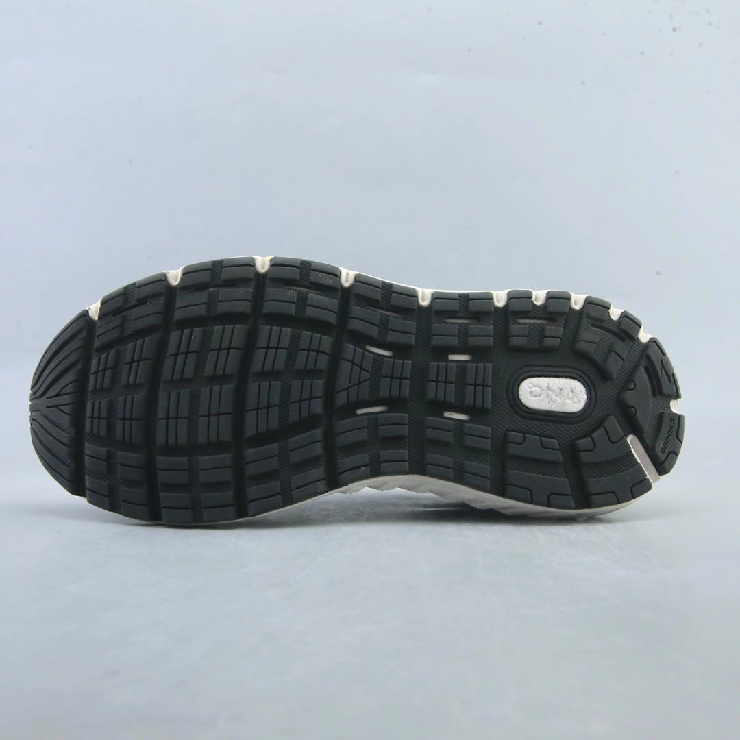 BROOKS ADDICTION 14 athletic Brooks shoe snapshots