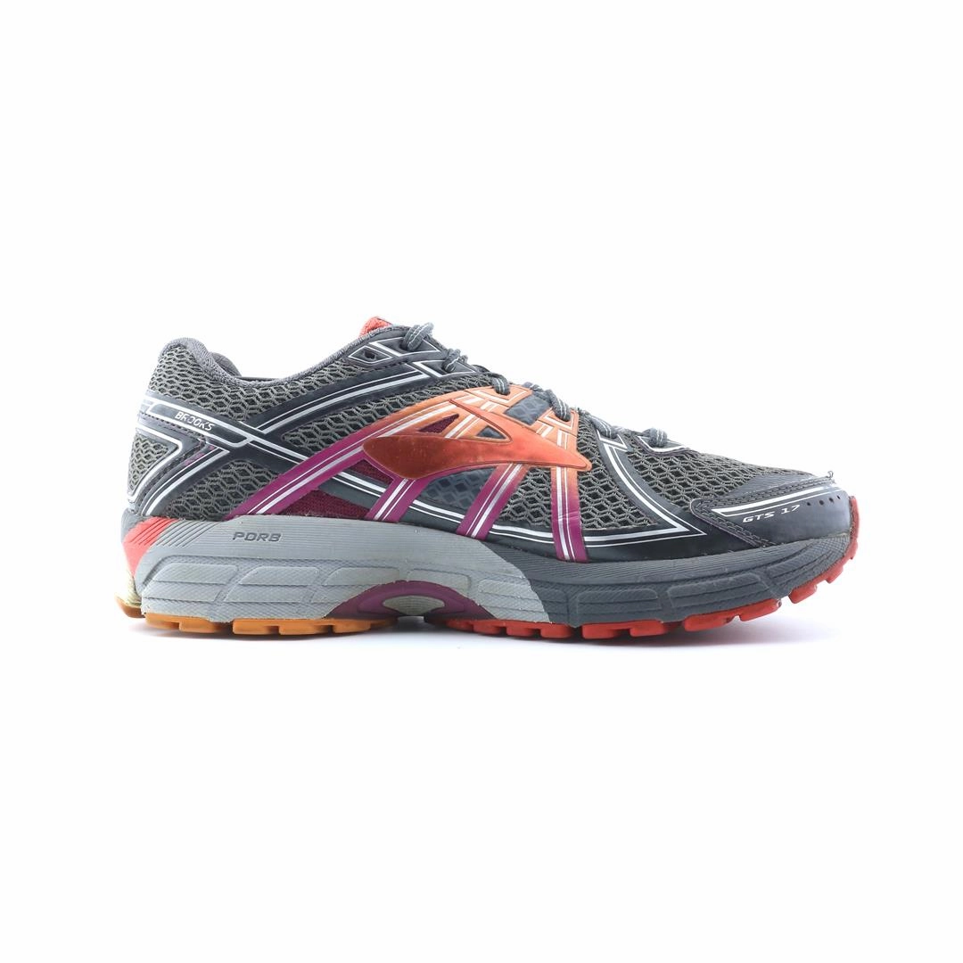 BROOKS ADRENALINE GTS 17 Brooks trainer design images
