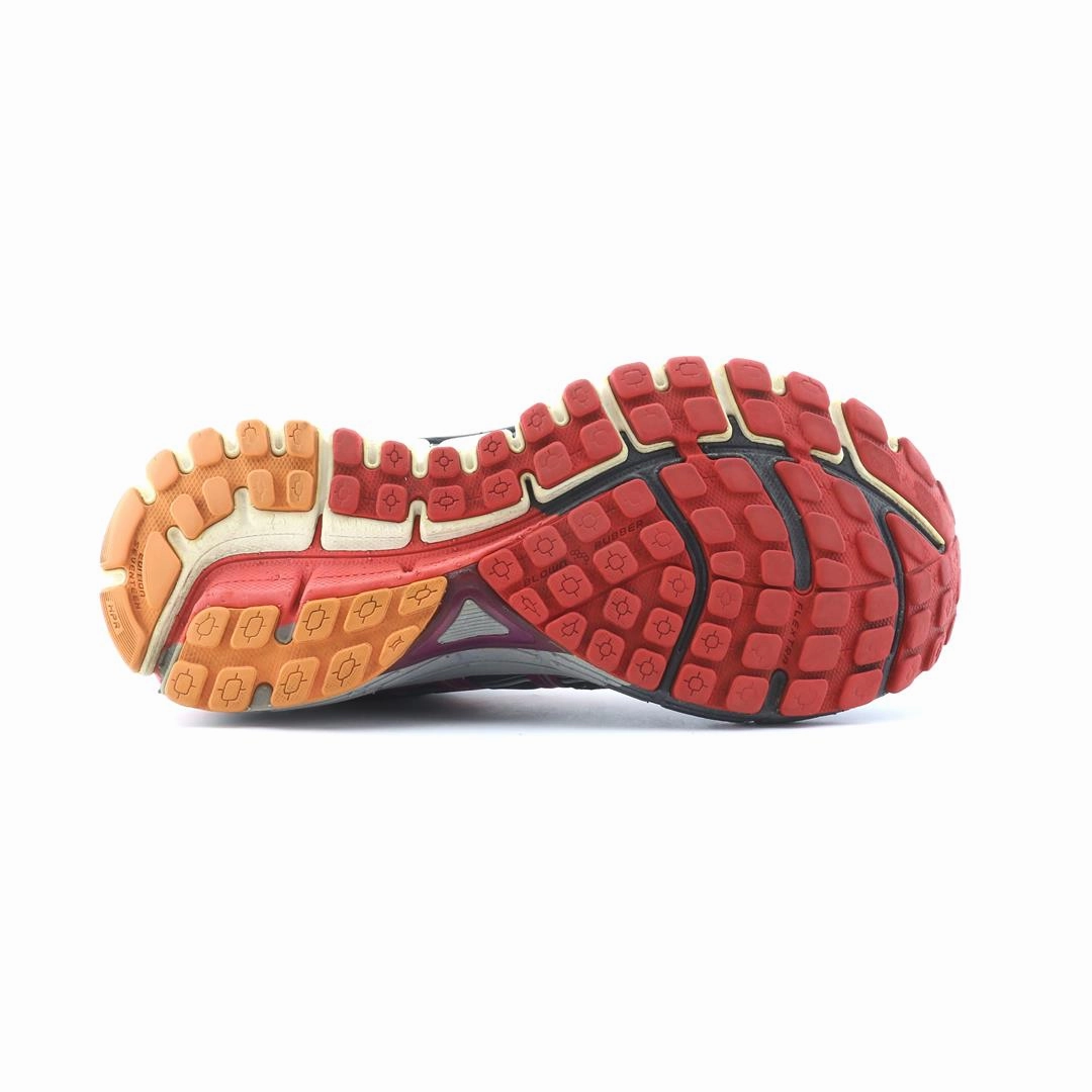 BROOKS ADRENALINE GTS 17 Brooks trainer design images
