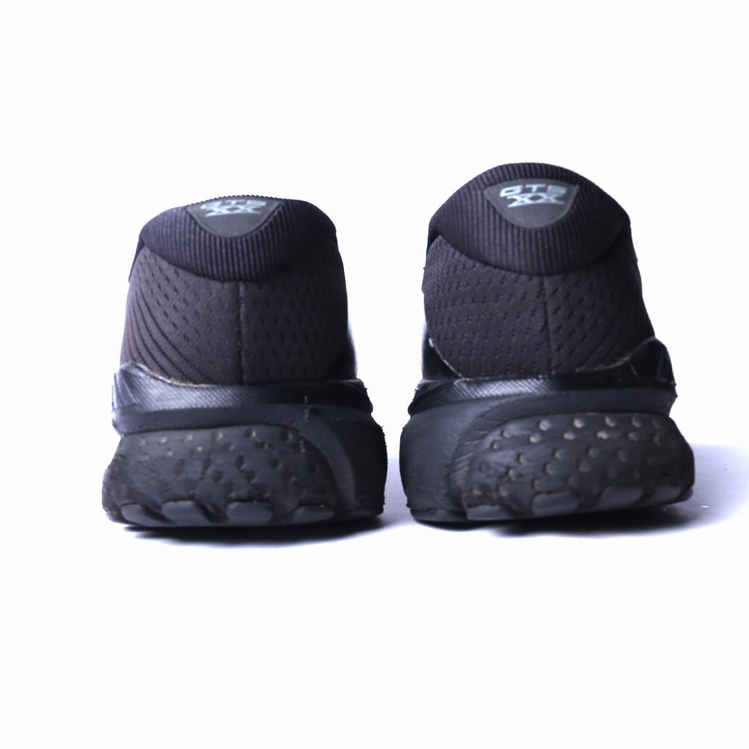 BROOKS ADRENALINE GTS 20 athletic Brooks shoe snapshots