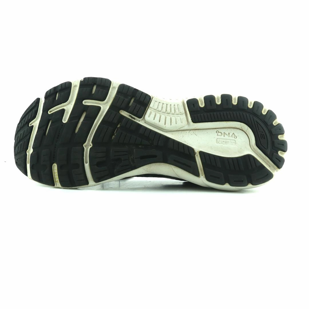 BROOKS ADRENALINE GTS 21 athletic Brooks shoe snapshots