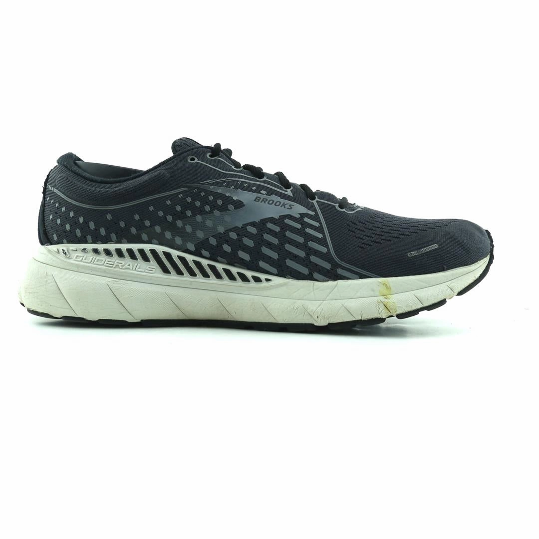 BROOKS ADRENALINE GTS 21 athletic Brooks shoe snapshots