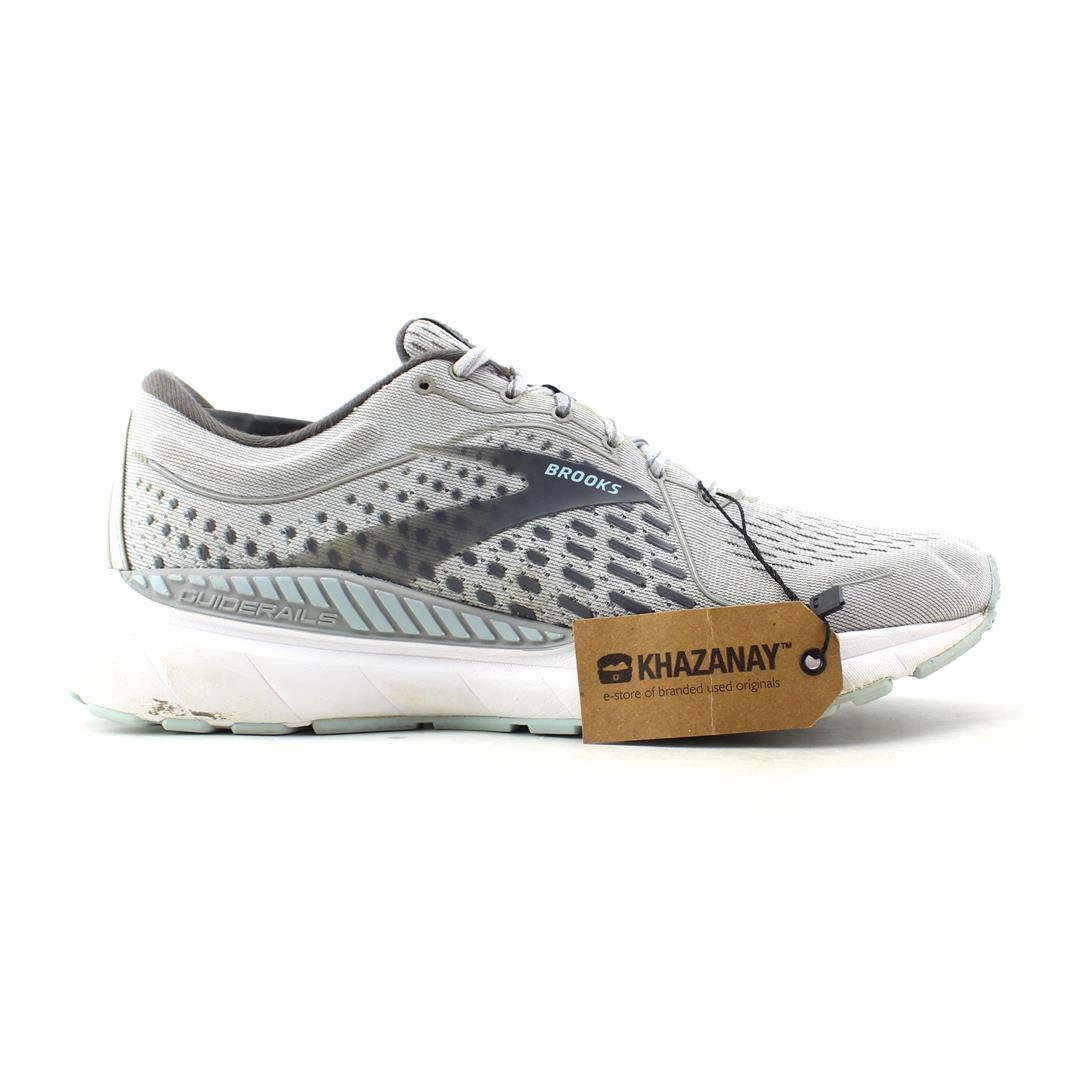 BROOKS ADRENALINE GTS 21 Brooks running footwear shots