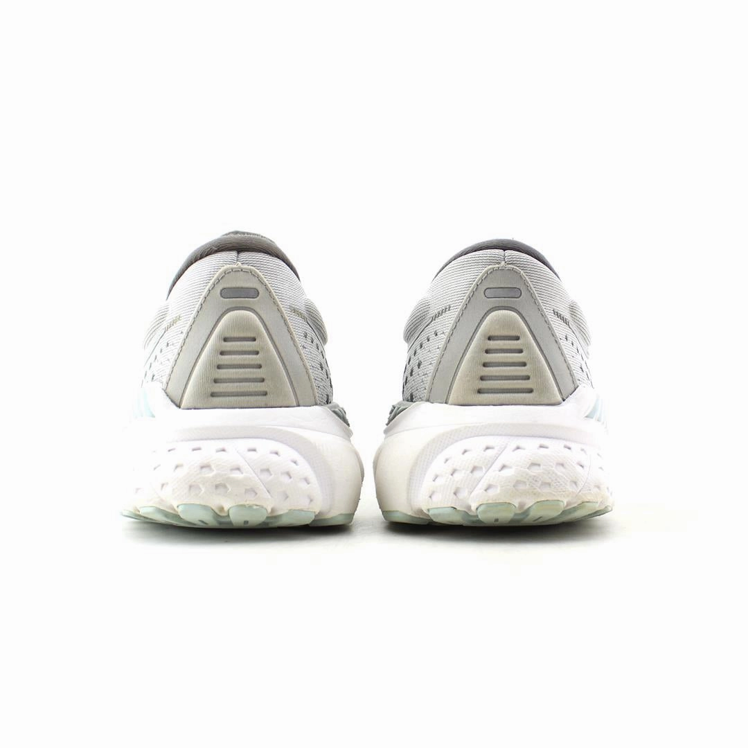 BROOKS ADRENALINE GTS 21 Brooks running footwear shots