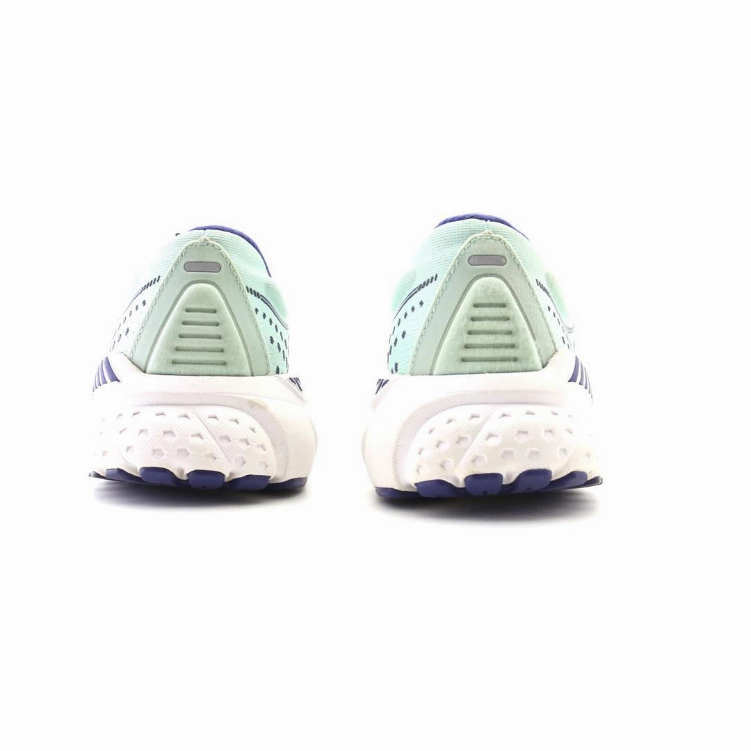 BROOKS ADRENALINE GTS 21 Brooks running footwear shots