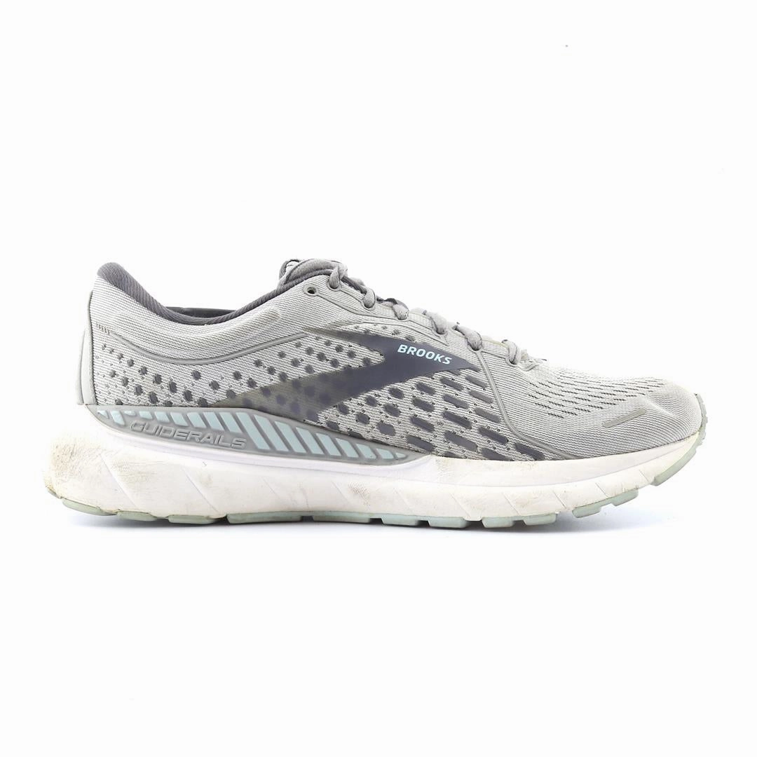 BROOKS ADRENALINE GTS 21 Brooks running shoe close-ups
