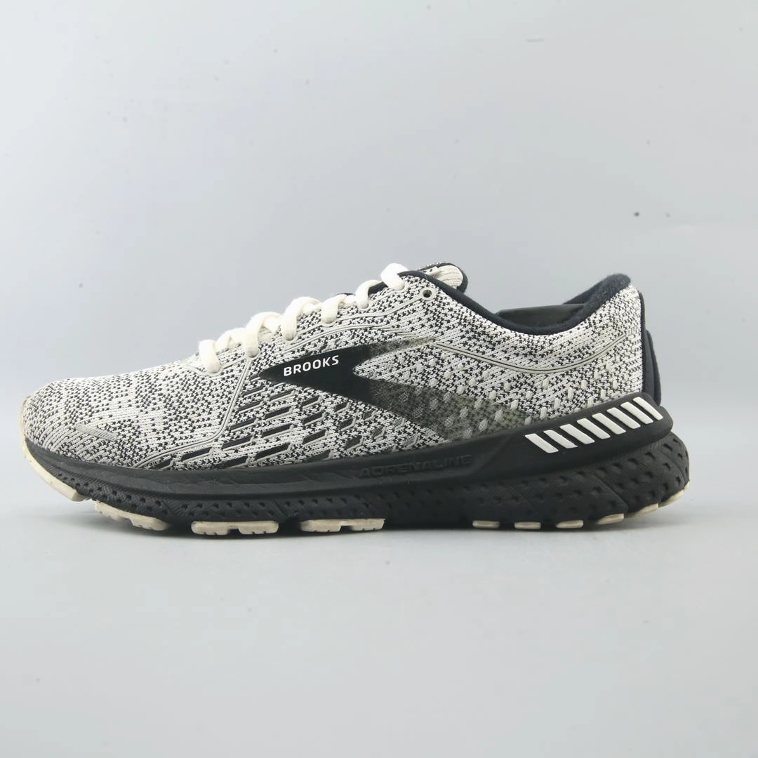 BROOKS ADRENALINE GTS 21 Brooks supportive running shoe models