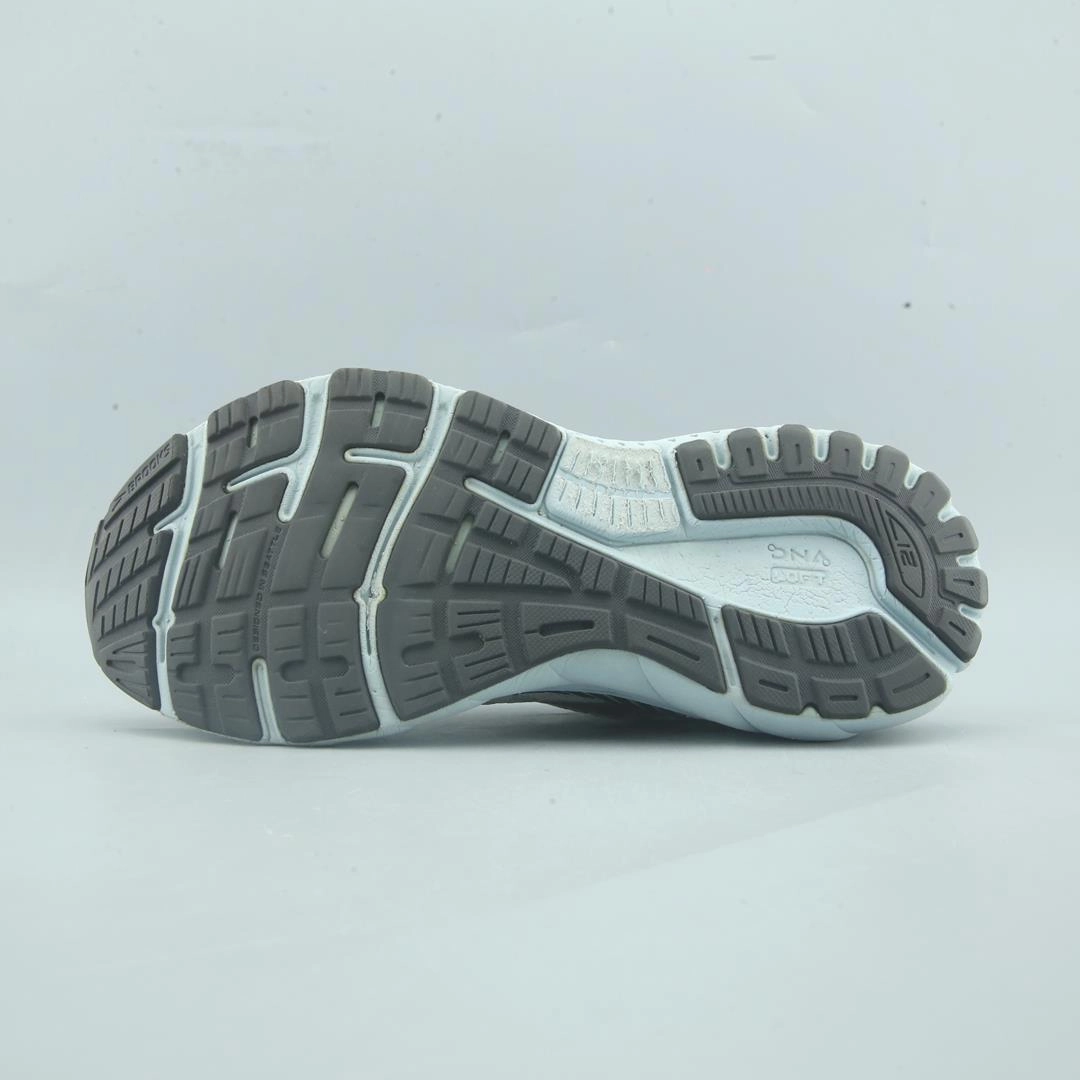 BROOKS ADRENALINE GTS 21 lightweight running shoe photos