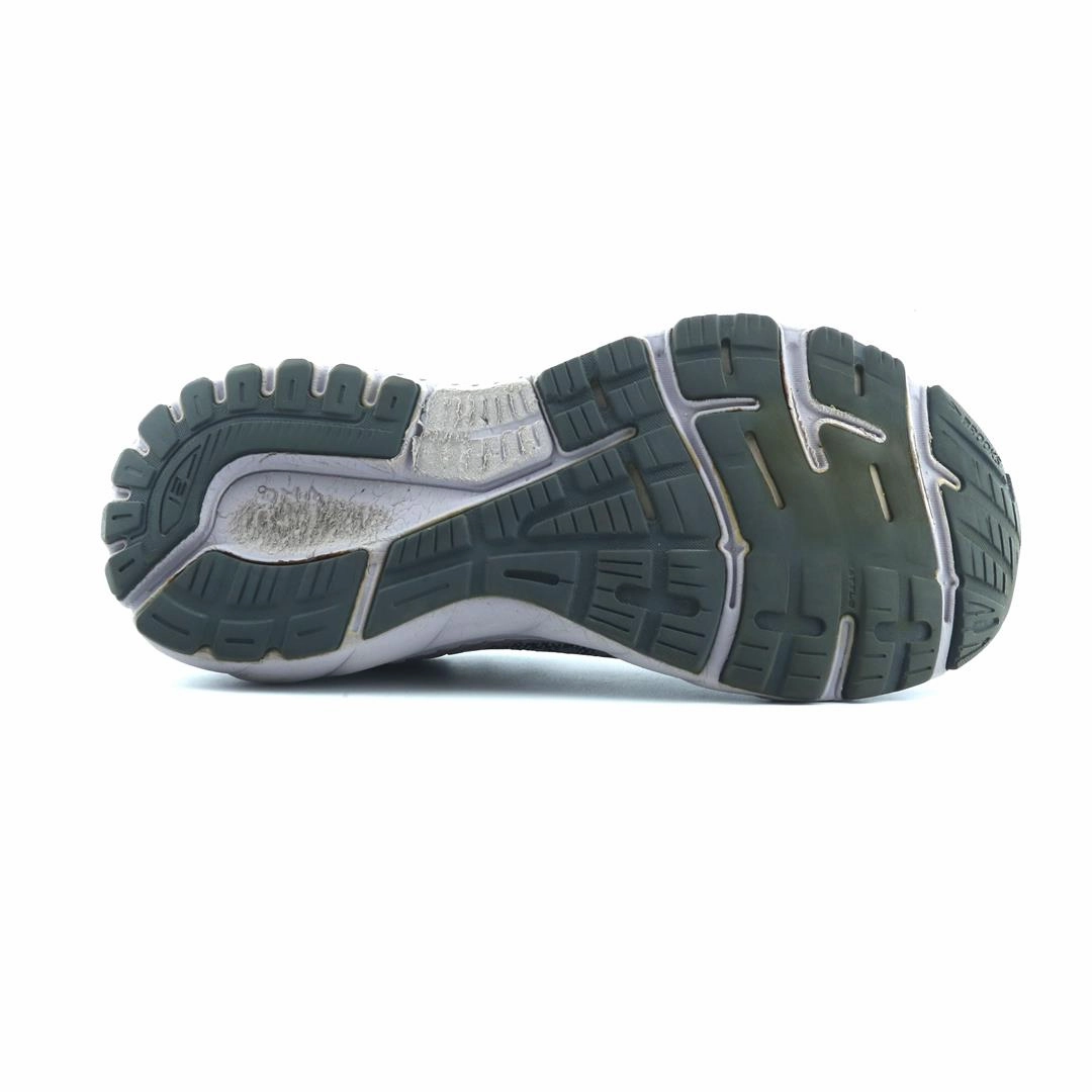 BROOKS ADRENALINE GTS 21 performance running shoe visuals