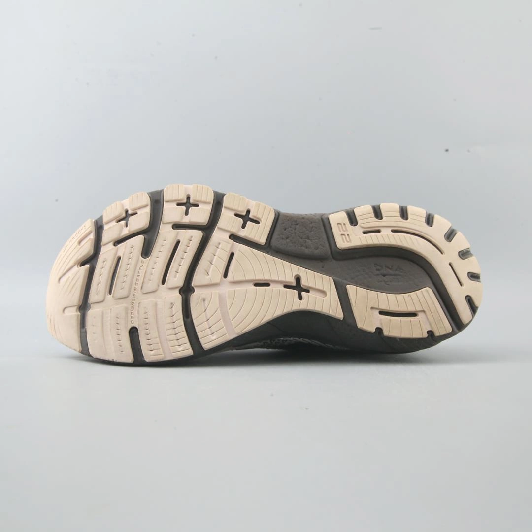 BROOKS ADRENALINE GTS 22 Brooks trainer design images
