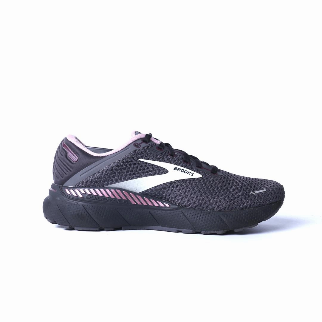 BROOKS ADRENALINE GTS 22 Brooks trainer design images