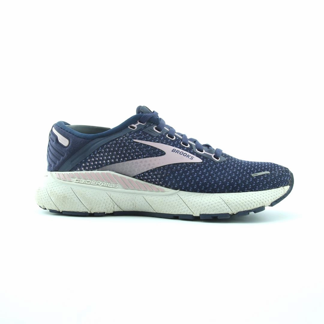 BROOKS ADRENALINE GTS 22 Brooks trainer design images