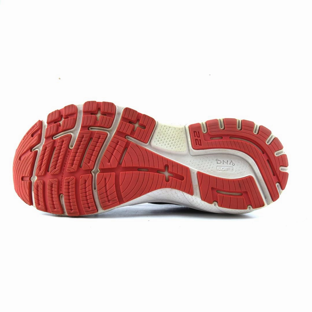 BROOKS ADRENALINE GTS 22 Brooks trainer design images