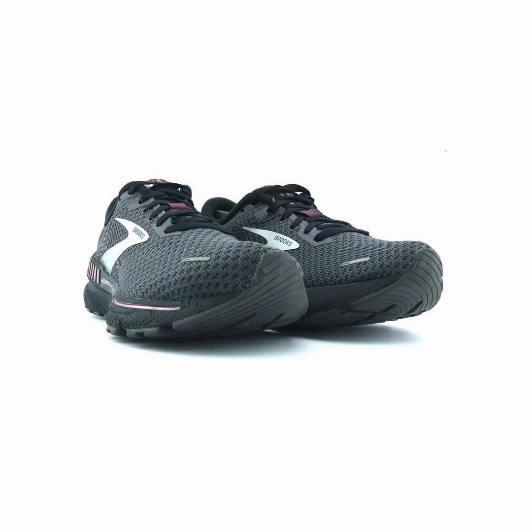 BROOKS ADRENALINE GTS 22 Brooks trainer design images