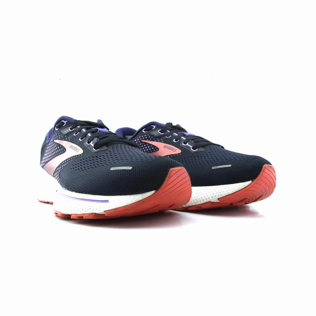 BROOKS ADRENALINE GTS 22 Brooks trainer design images