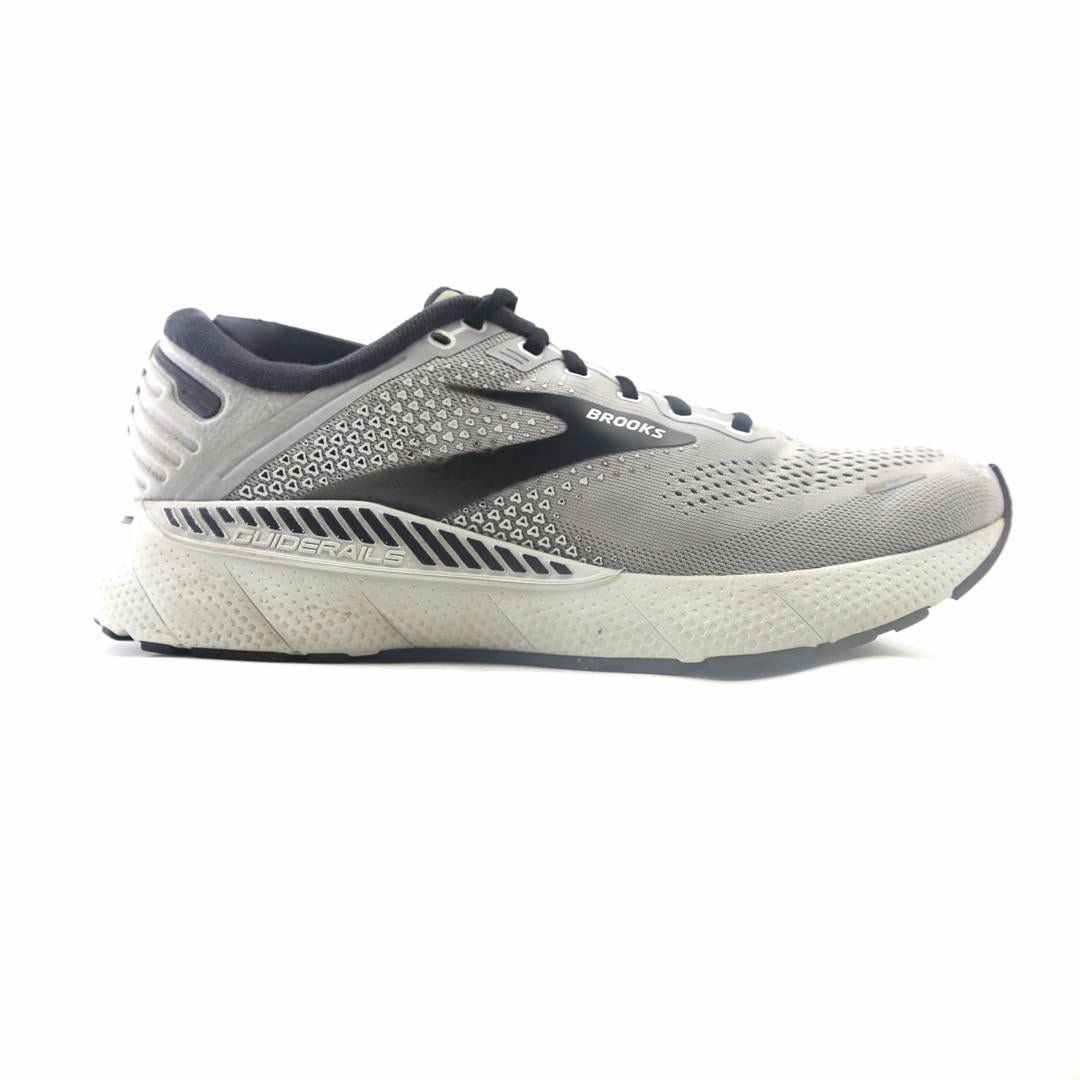 BROOKS ADRENALINE GTS 22 Brooks trainer design images