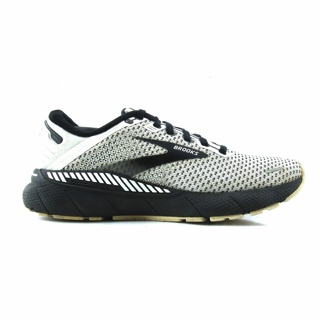BROOKS ADRENALINE GTS 22 lightweight running shoe photos