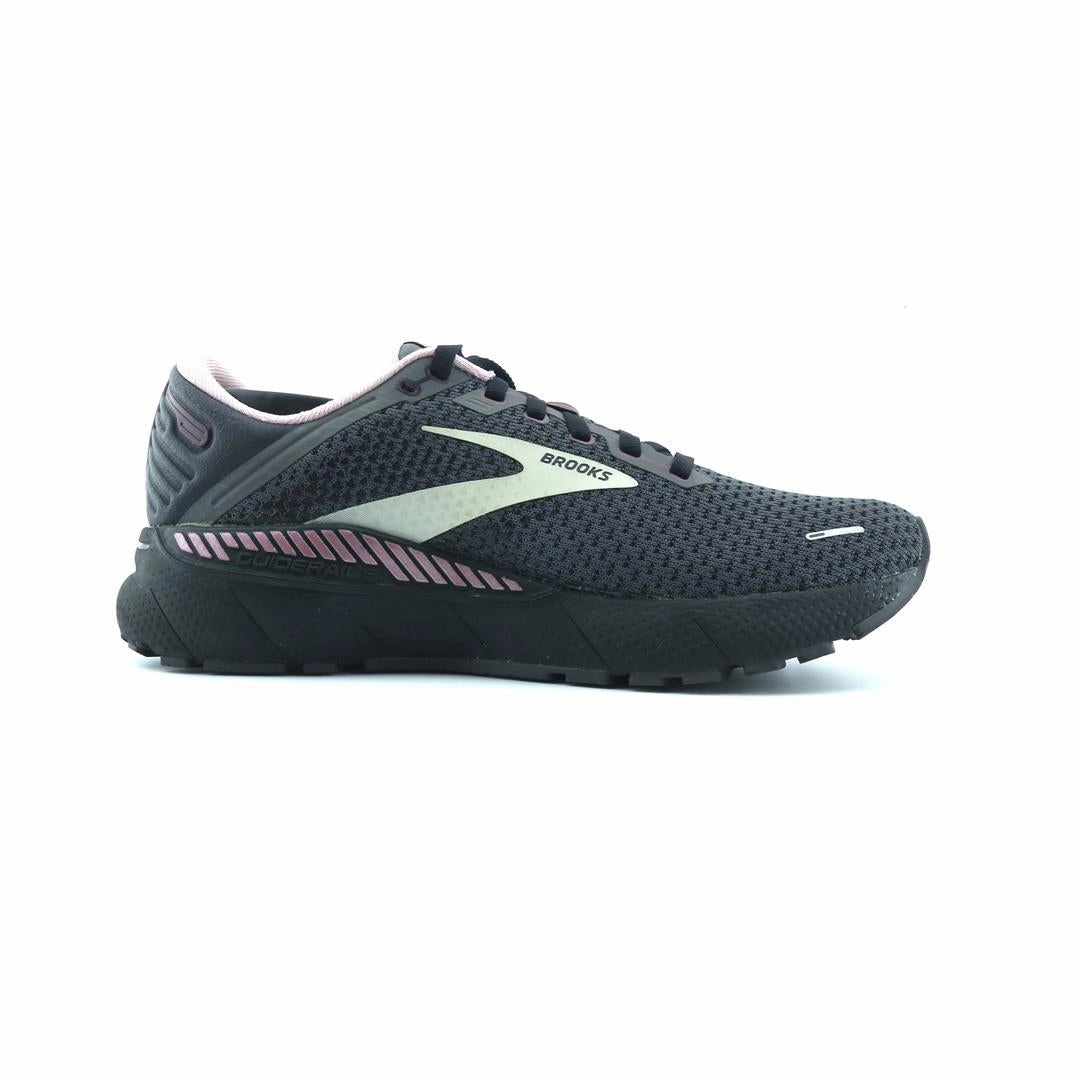 BROOKS ADRENALINE GTS 22 performance running shoe visuals