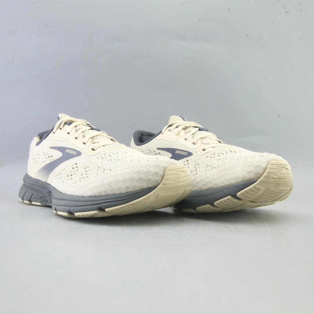 BROOKS ANTHEM 4 athletic Brooks shoe snapshots