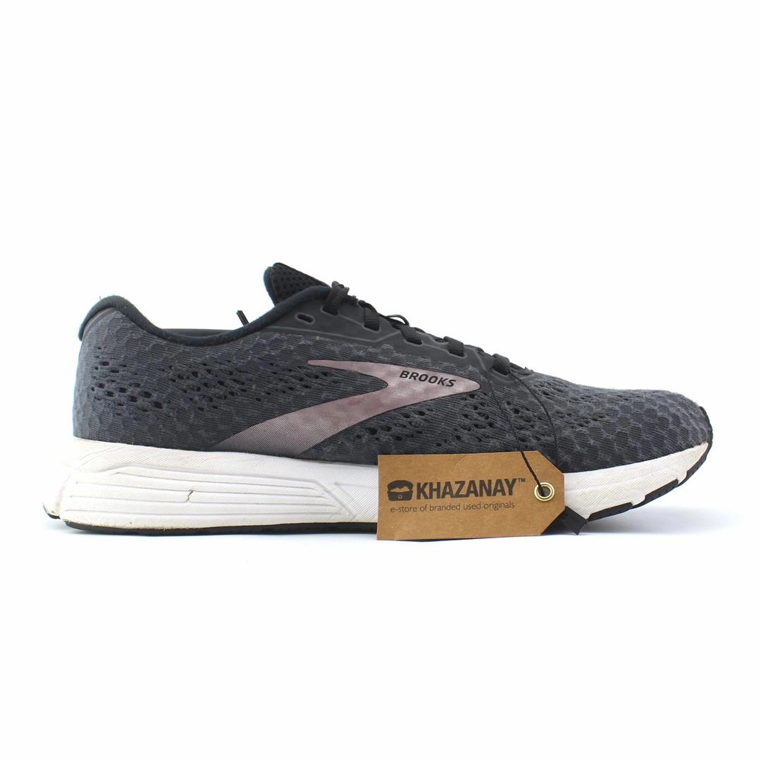 BROOKS ANTHEM 4 Brooks running footwear shots